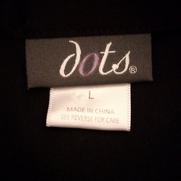 ⚜️ Dots Button Up Blouse - Picture 7 of 10